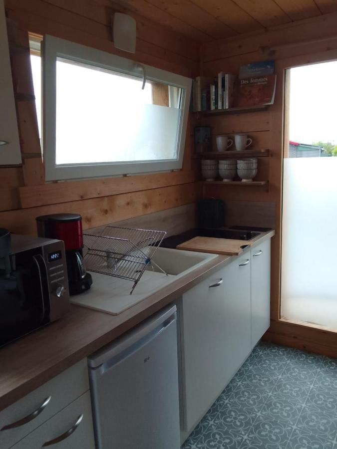 פרוס-גירק Tiny House Dans Jardin Arbore מראה חיצוני תמונה